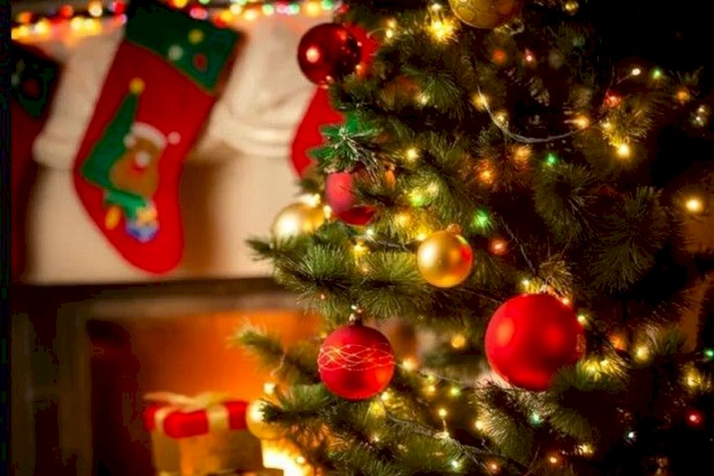 Conta de luz mais cara eleva custos no comércio e pressiona até decoração  de Natal - Vale do Piancó Notícias